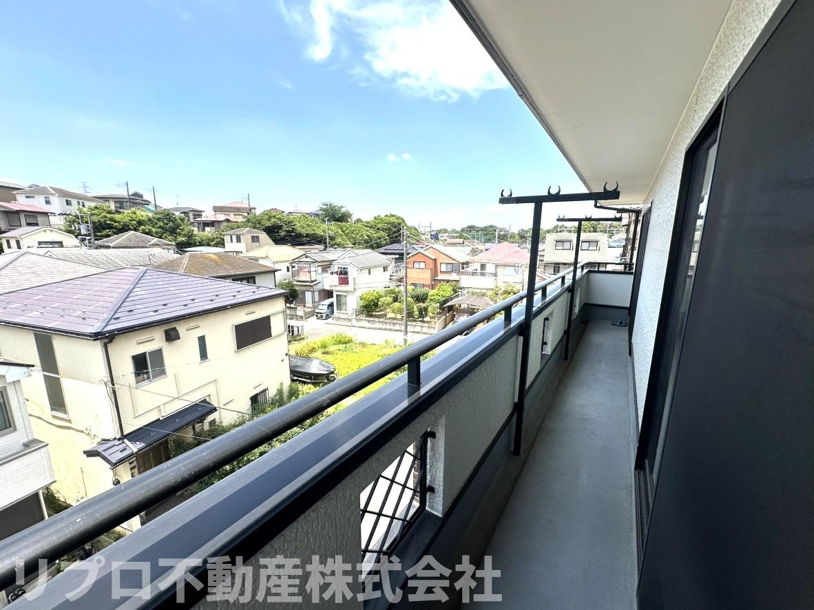 西向きバルコニーです