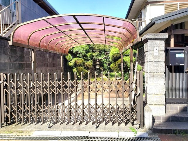 車1台駐車できます