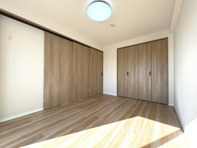 南東洋室の別角度になります♪