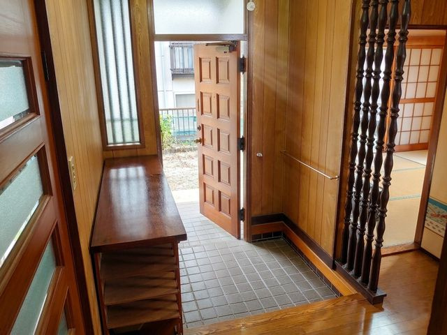 残地家具を消しています