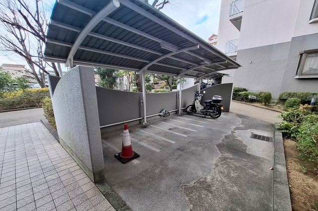 バイク置き場