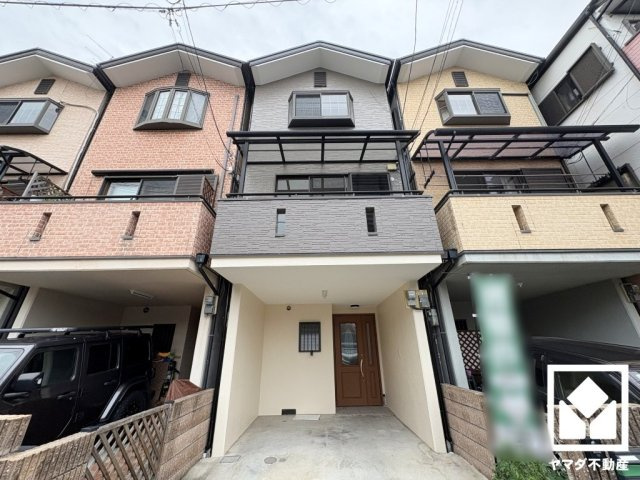 外観：328000617300