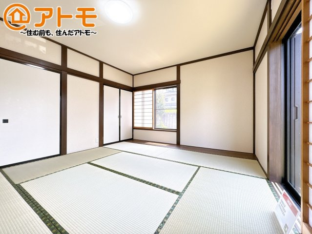 和室は客間としてはもちろん、家事の休憩やお子様のおむつ替えにもピッタリ♪