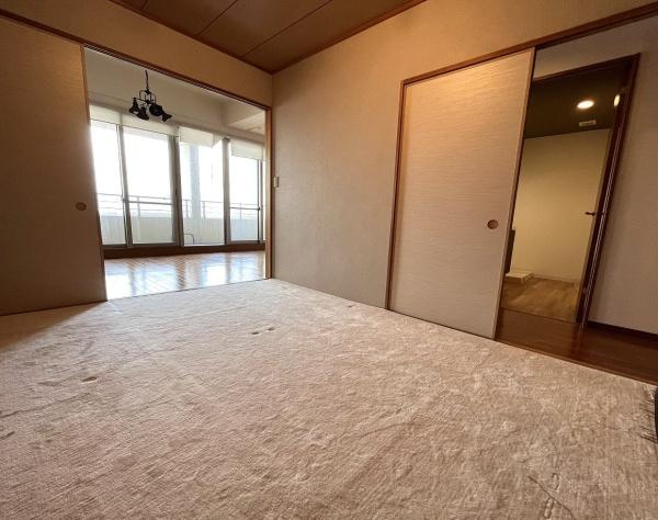 【アクアパークシティ岸和田南２番館　中古マンションの洋室】