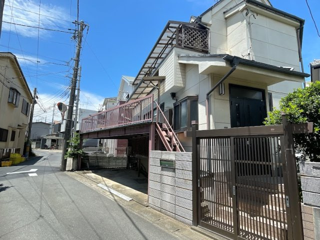 見通しの良い前面道路です！