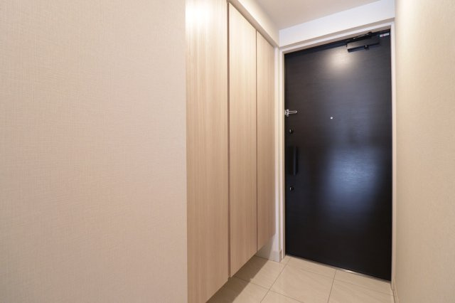 【収納】靴好きには嬉しいたくさん収納できる下足入付きです☆