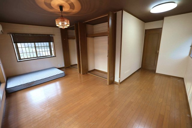2階洋室9.5帖