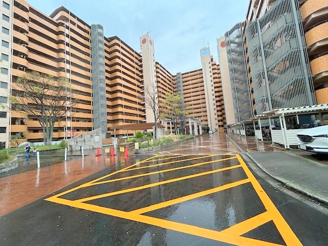 外観：327002234058