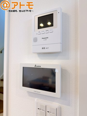 TVモニター付きインターホンは訪問者を確認することができて、防犯性に優れています♪