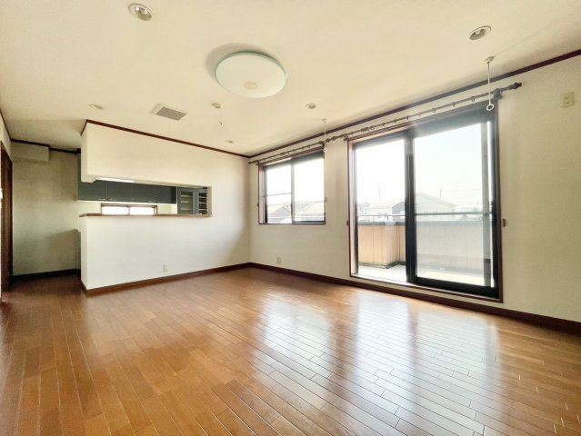 陽当りの良い2階リビング☆