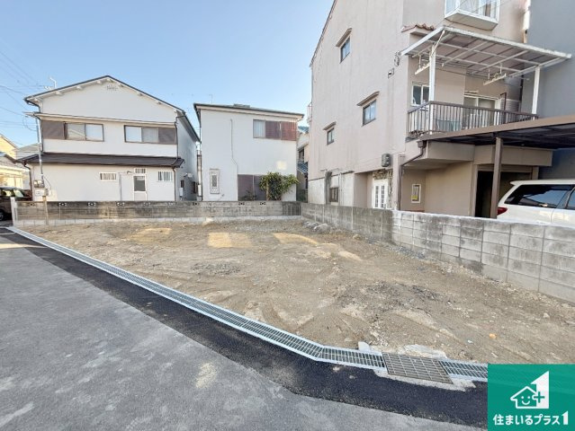 外観：327002170094