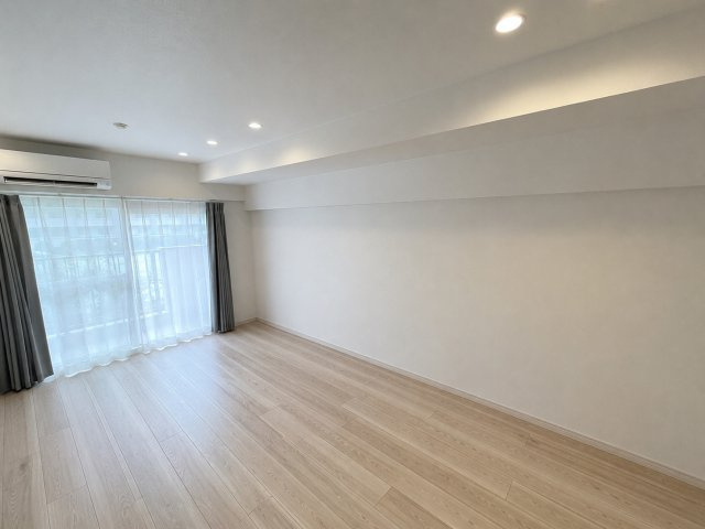 ※一部CG加工にて室内の家具・生活用品等を一部消去しております。
