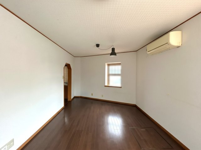 【LD】アーチ型の入り口が可愛らしく空間を彩るLD（CG加工を行っております）