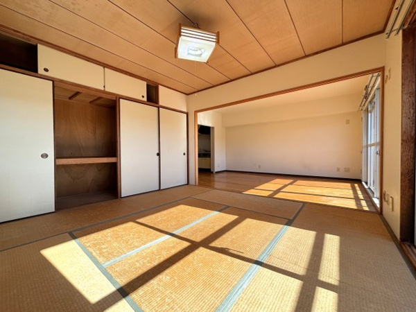 【パークサイド南大沢の居間】