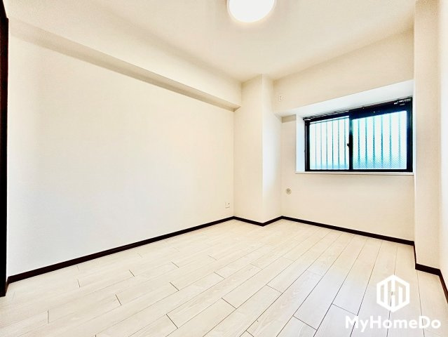 明るく開放的な洋室で、快適な生活を。