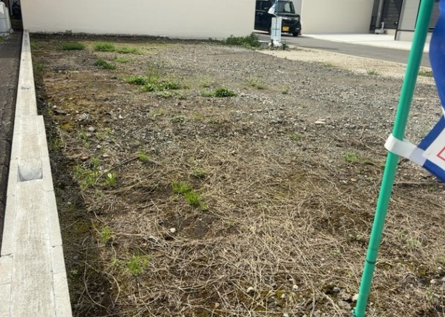 土地探しをしていると都市計画区域という言葉を目にすると思います。法律によって、都道府県知事や国土交通大臣が指定するエリアのことを指しており、都市計画区域は市街化区域と市街化調整区域に分けられています。