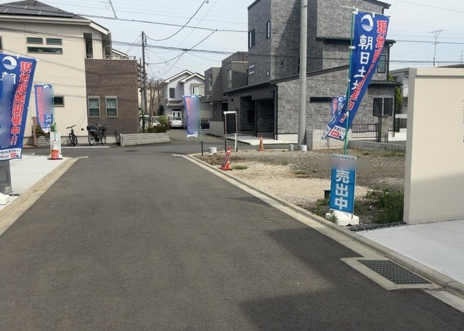物件の詳細については、現地を見てわかること以外に、役所や法務局などで調べないとわからないことがあります。そのため、現地に行く場合は、もしこの物件を買ったらどのような生活ができるかをイメージしましょう。