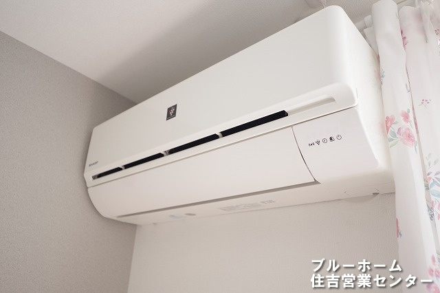 エアコン1基ございます！