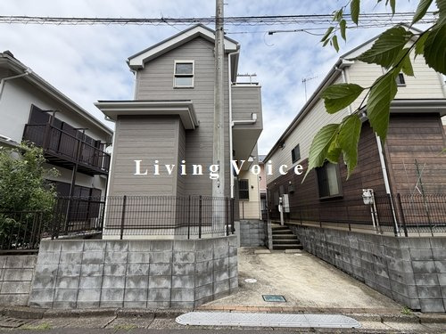 伊勢原市高森台1丁目　中古一戸建て