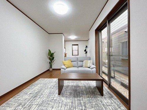 伊勢原市高森台1丁目　中古一戸建て