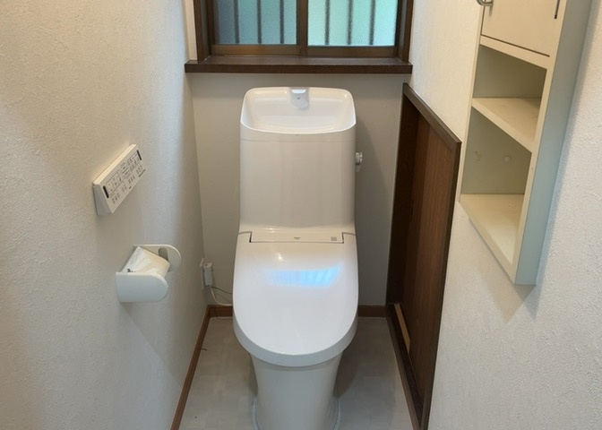 トイレは大きさや形、機能、抗菌性などが異なる多種多彩なタイプが各メーカーから出ています。それぞれに良さがあるため、事前にどういったタイプのトイレがいいのかをご家庭内で決めて、内見に行くといいでしょう。