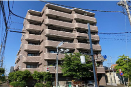 コーラル京王堀之内の外観