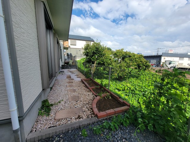 ちょっとした家庭菜園も楽しめそうです