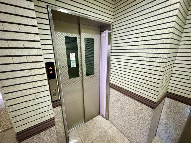 エレベーターももちろん完備しています。