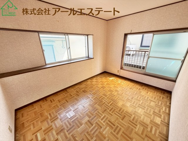 ※室内リフォーム前画像となります。(2026/8/10　撮影)　　リフォーム後、さらに美しい室内に仕上げてからのお引渡しです！