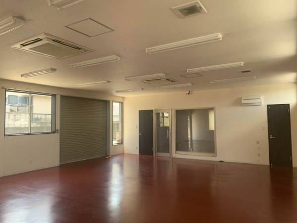 【亀山　売事務所のその他】