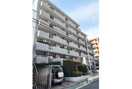 三鷹市下連雀の中古マンションの外観