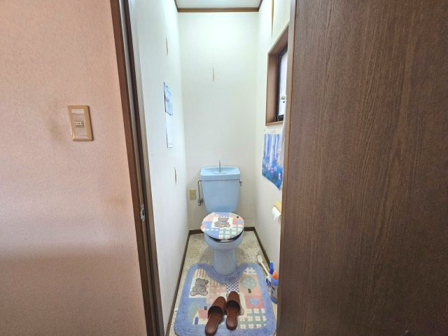 2階トイレも完備♪