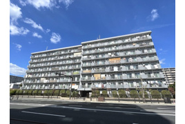 西京極ハイツの外観