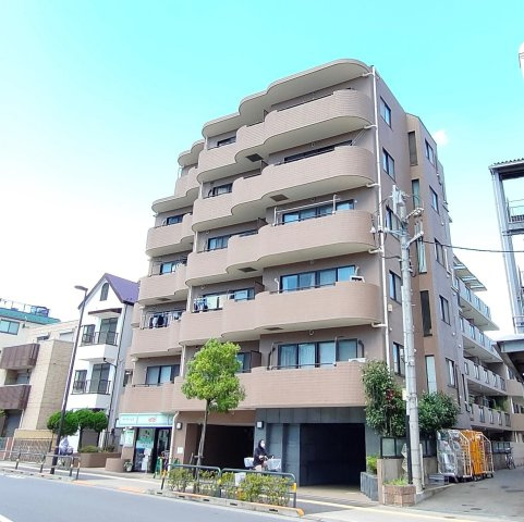 モナーク梅島の外観