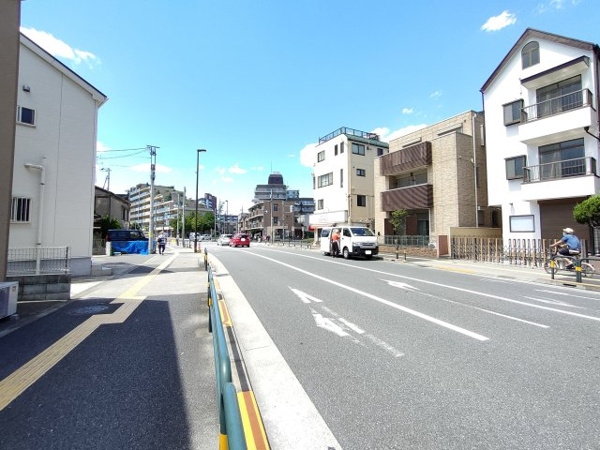 モナーク梅島の周辺