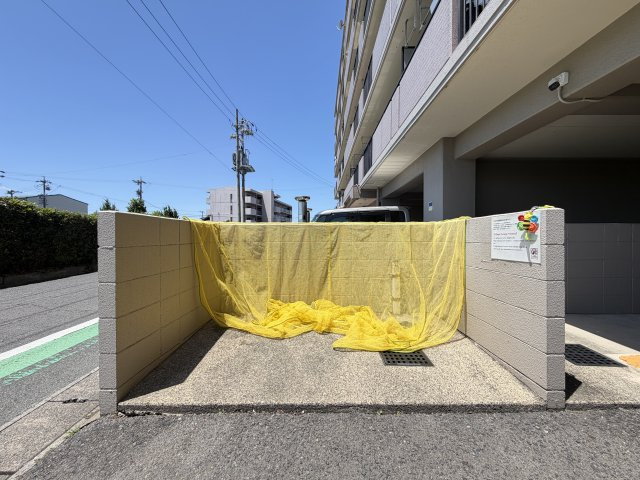 ゴミ捨て置き場