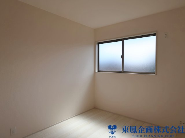 ＜5.3帖＞　使い勝手の良い洋室