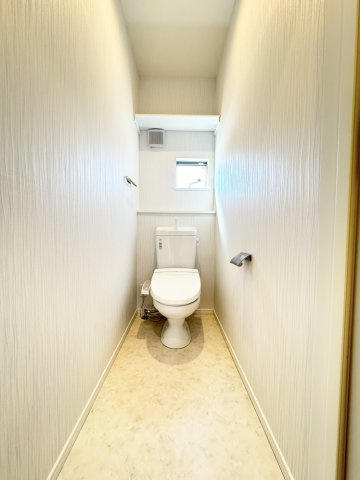 【3階トイレ】