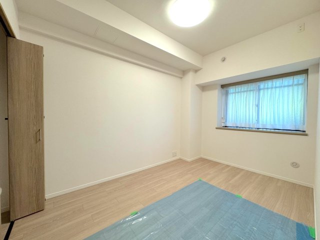 洋室6帖　間取り図左上のお部屋