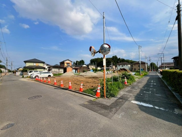 行田市桜町2丁目7区画　周辺写真　北西　現在、造成工事中