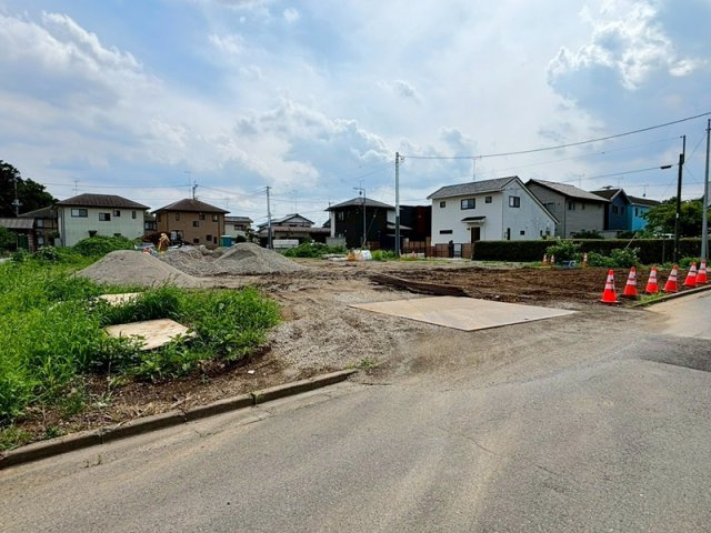 行田市桜町2丁目7区画　北側　現在、造成工事中