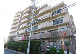 モアステージ川越グランデュールの外観