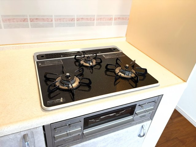 ◆毎日使うものだからこそ、料理をする人にとって何口あるのかは重要なポイントですね！