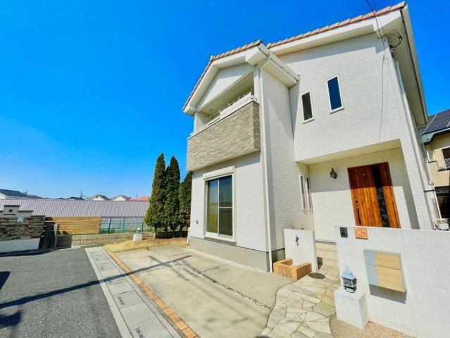 外観：311002375876