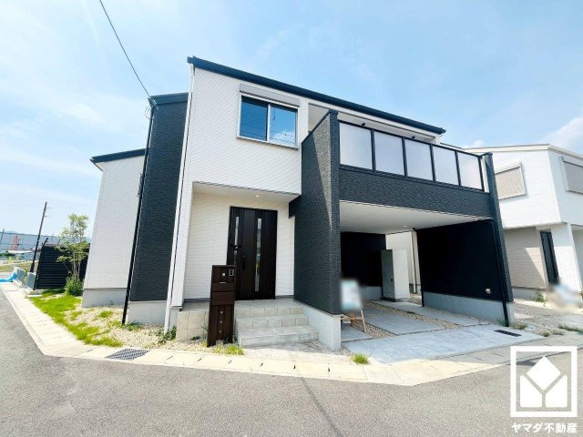 外観：326000160899