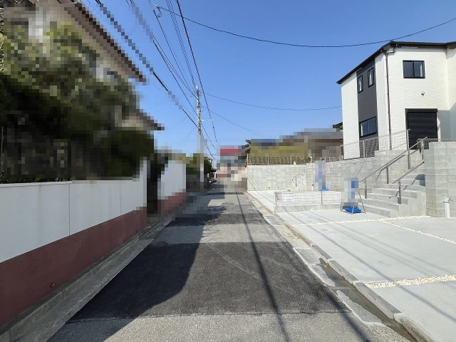 現地写真。前面道路です。
