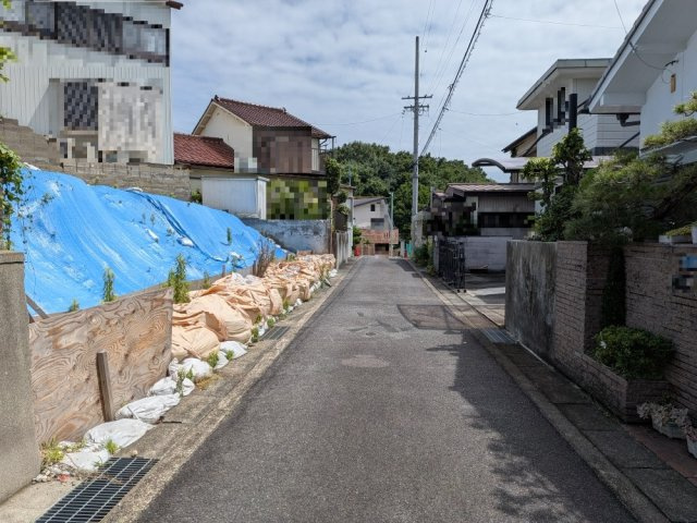 現地前面道路（2026年6月）撮影