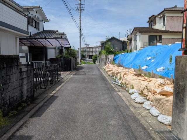 現地前面道路（2026年6月）撮影