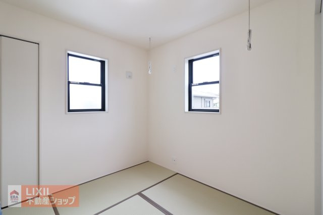 お子様のプレイルームにオススメ！転んでも安心な畳