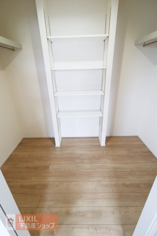 物をしまう場所が確保できるため、家の中が散らからず広々と快適に暮らすことができます。